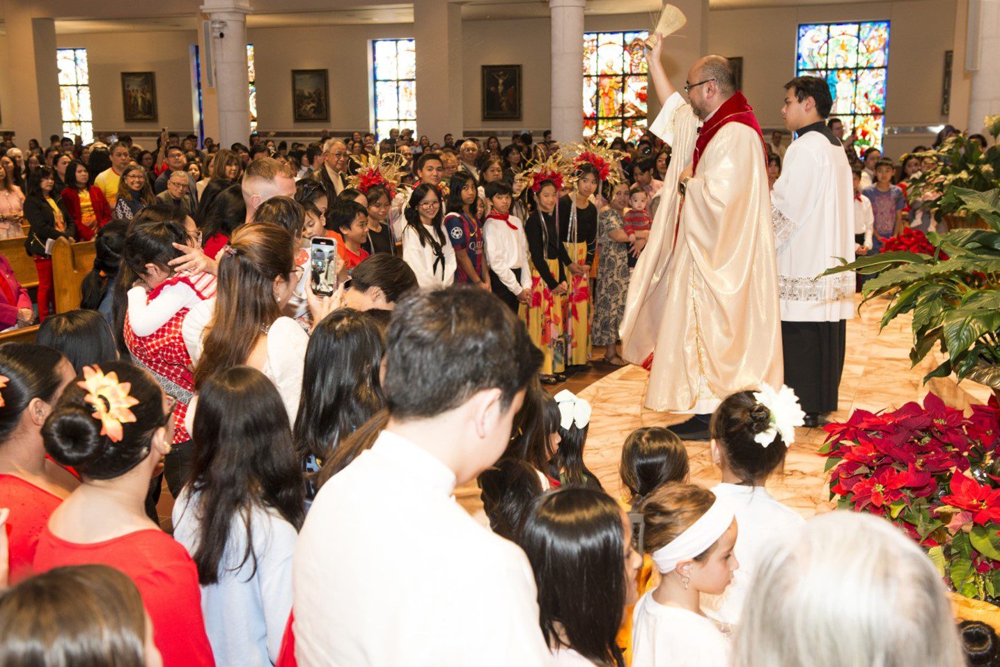 Filipino community honors Santo Niño